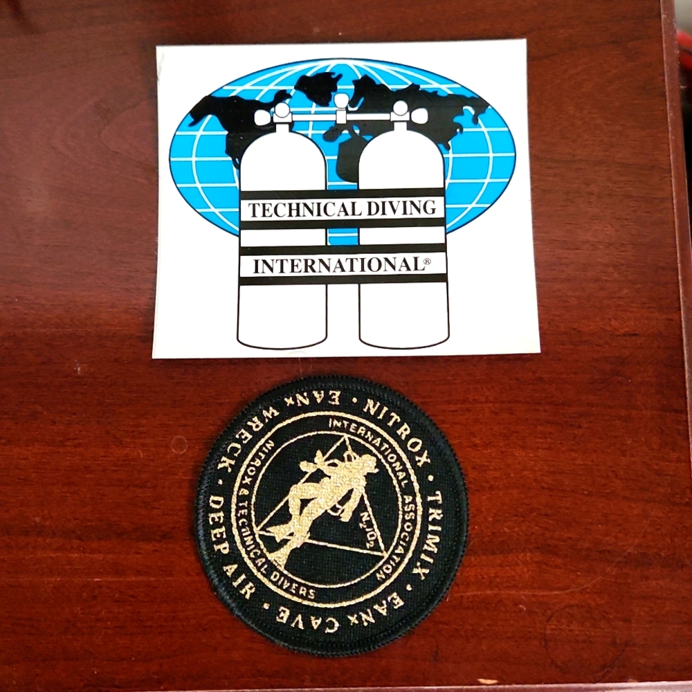 Diving sticker